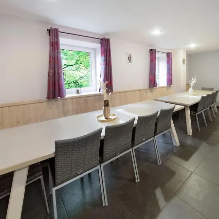 Holiday home Charming With Jacuzzi And Sauna High Fens *