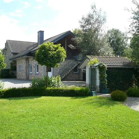 Charming With Jacuzzi And Sauna High Fens